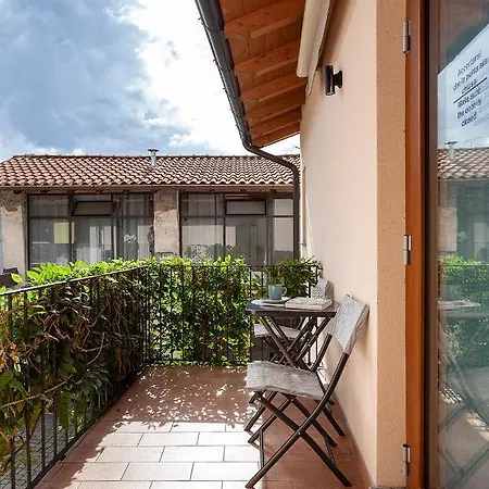 Guest house Veruskacamere 2 *